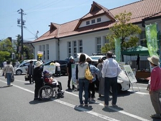 写真:第32回伊勢楽市の様子1