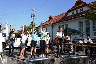 写真:伊勢楽市の様子2