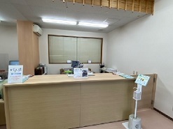 写真:伊勢市駅観光案内所 内観
