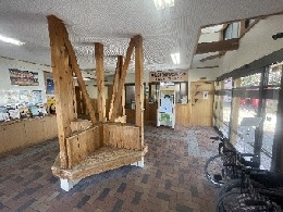 写真:宇治浦田観光案内所内観