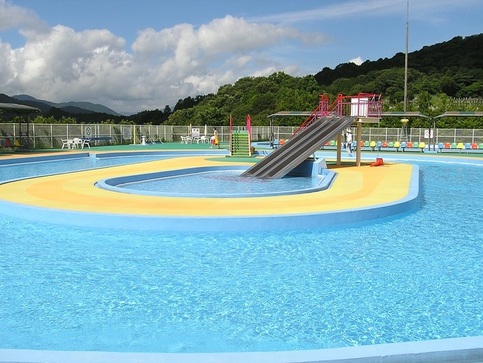 写真:流水プール