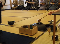 写真:お茶会の様子1