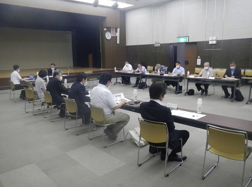 写真:令和4年度第1回伊勢志摩定住自立圏共生ビジョン懇談会の様子