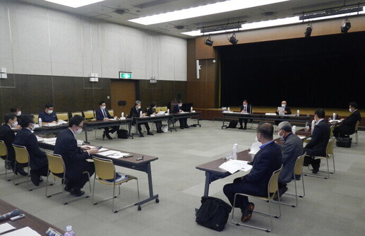 写真:令和4年度第2回伊勢志摩定住自立圏共生ビジョン懇談会の様子