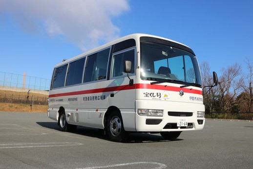 写真:救急普及啓発広報車