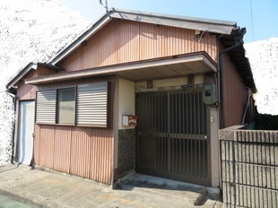 写真:物件番号2-5 建物外観