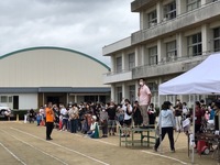 写真:会場での挨拶の様子