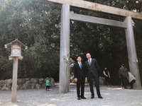 写真:会場での記念撮影の様子