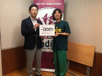 写真:会場での記念撮影の様子