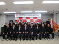 写真:会場での記念撮影の様子