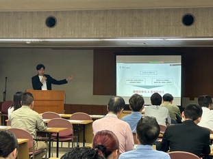 写真:セミナーの様子