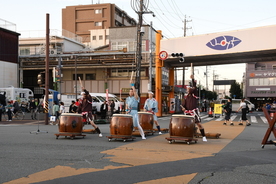 写真 南勢牛鬼太鼓保存会のイベント披露の様子