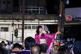 写真 中西りえさんのイベント披露の様子