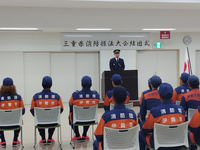 写真:会場での挨拶の様子