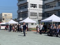 写真:会場での挨拶の様子