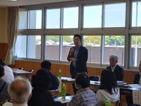 写真:会場での挨拶の様子